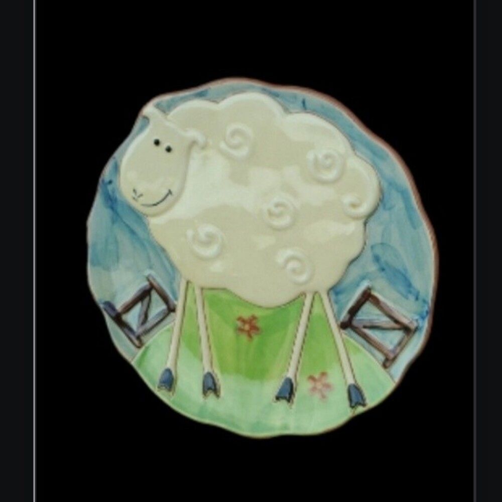 Molde Pottery Sheep / Lamb Plate - Hand Painted Embossed Folk Art– PORTUGAL